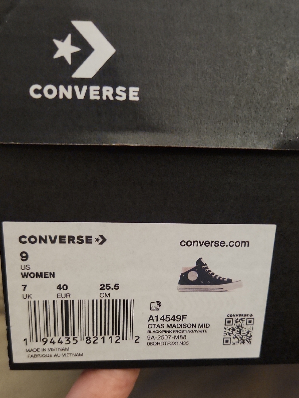 Converse CTAS Madison Mid Black/Pink/White Sneakers - New Size 9.